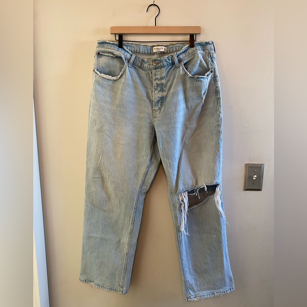 Abercrombie & Fitch 90’s Low Rise Baggy Jeans